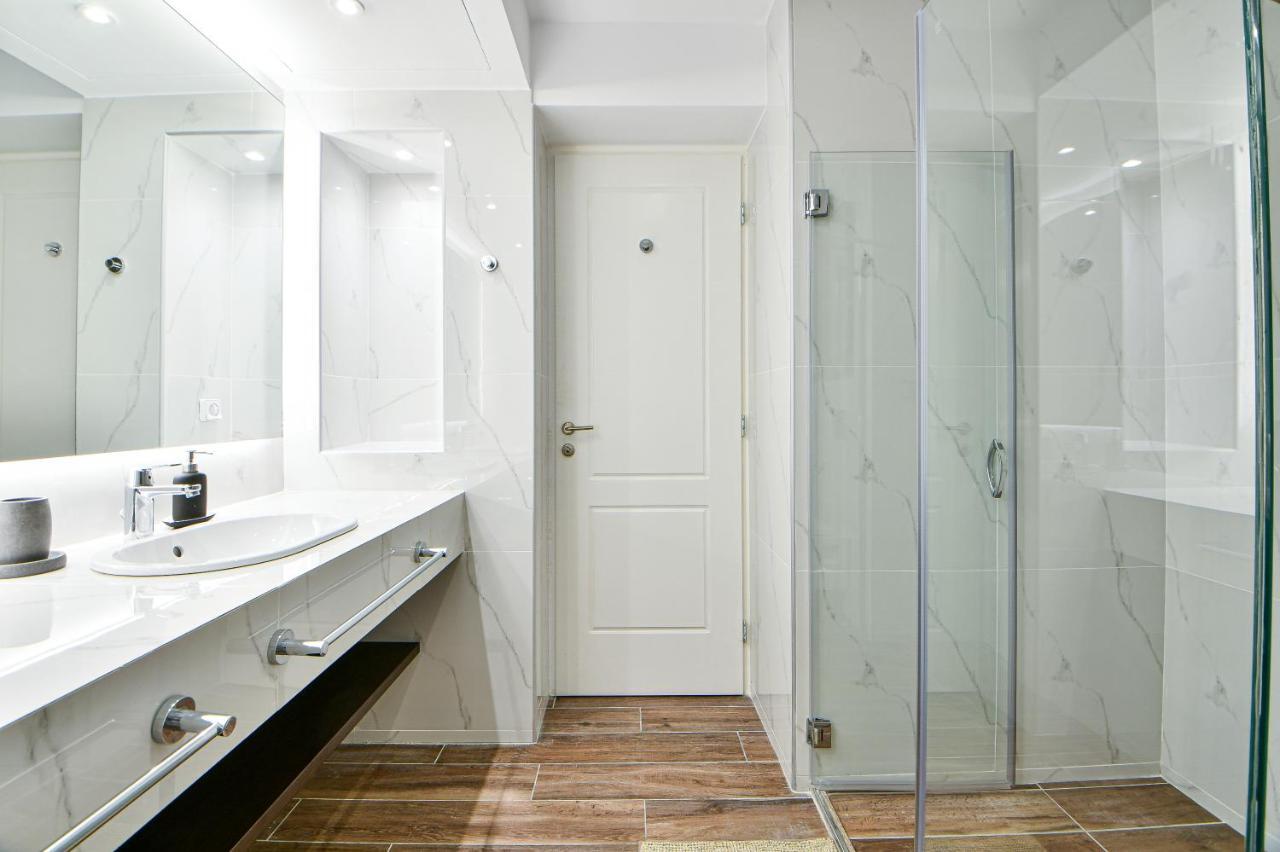 Boutique40 Luxury Apartment Athens Ngoại thất bức ảnh